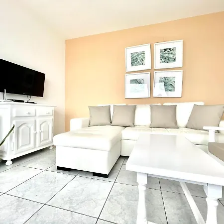 Bungalow Con Vistas Al Mar, Freewifi, Terraza, Playa Cerca En Charco Del Palo * 查德尔帕罗奥