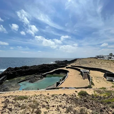 Bungalow Con Vistas Al Mar, Freewifi, Terraza, Playa Cerca En Charco Del Palo