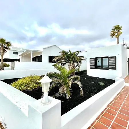 Bungalow Con Vistas Al Mar, Freewifi, Terraza, Playa Cerca En Charco Del Palo Apartmán Charco del Palo