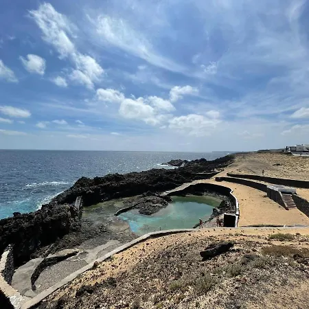 Apartmán Bungalow Con Vistas Al Mar, Freewifi, Terraza, Playa Cerca En Charco Del Palo *