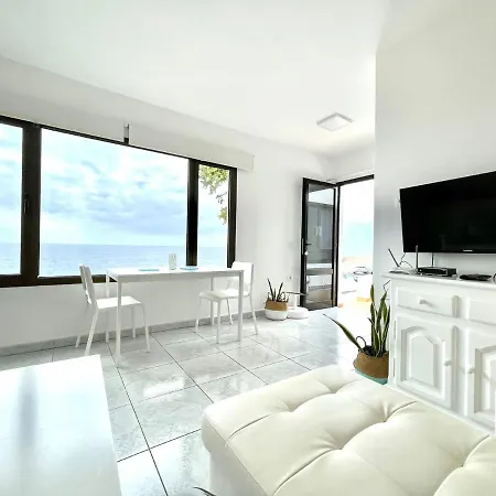 Apartmán Bungalow Con Vistas Al Mar, Freewifi, Terraza, Playa Cerca En Charco Del Palo *