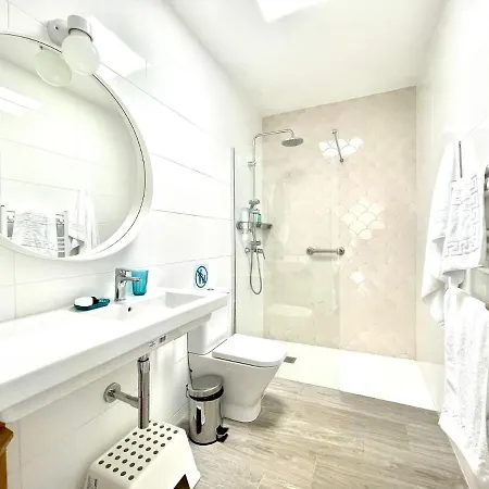 Bungalow Con Vistas Al Mar, Freewifi, Terraza, Playa Cerca En Charco Del Palo *