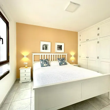 Bungalow Con Vistas Al Mar, Freewifi, Terraza, Playa Cerca En Charco Del Palo Apartmán *