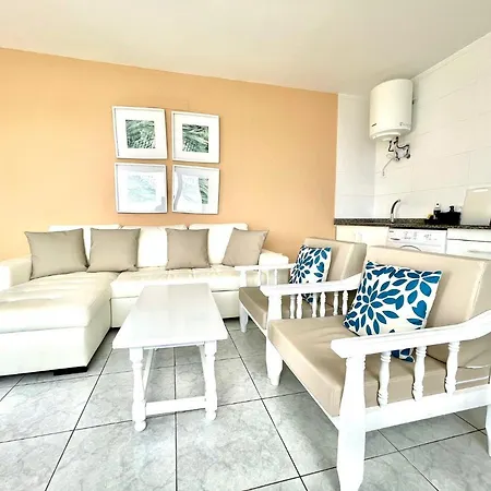 Bungalow Con Vistas Al Mar, Freewifi, Terraza, Playa Cerca En Charco Del Palo * Charco del Palo